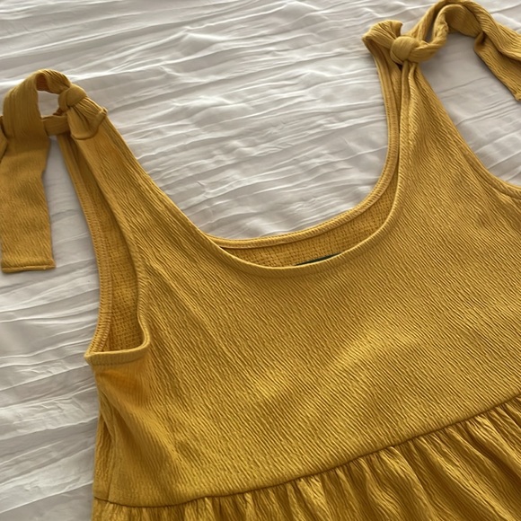 Sundress 🌻 - Picture 3 of 4